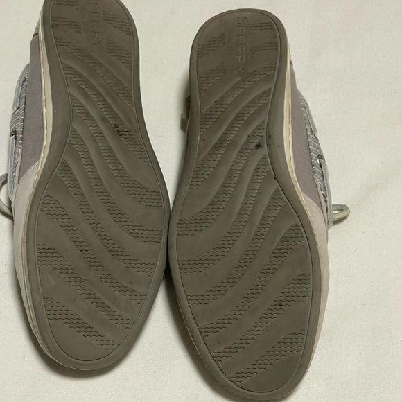Womens Sperry Loafers.  Size 8 - Picture 3 of 6